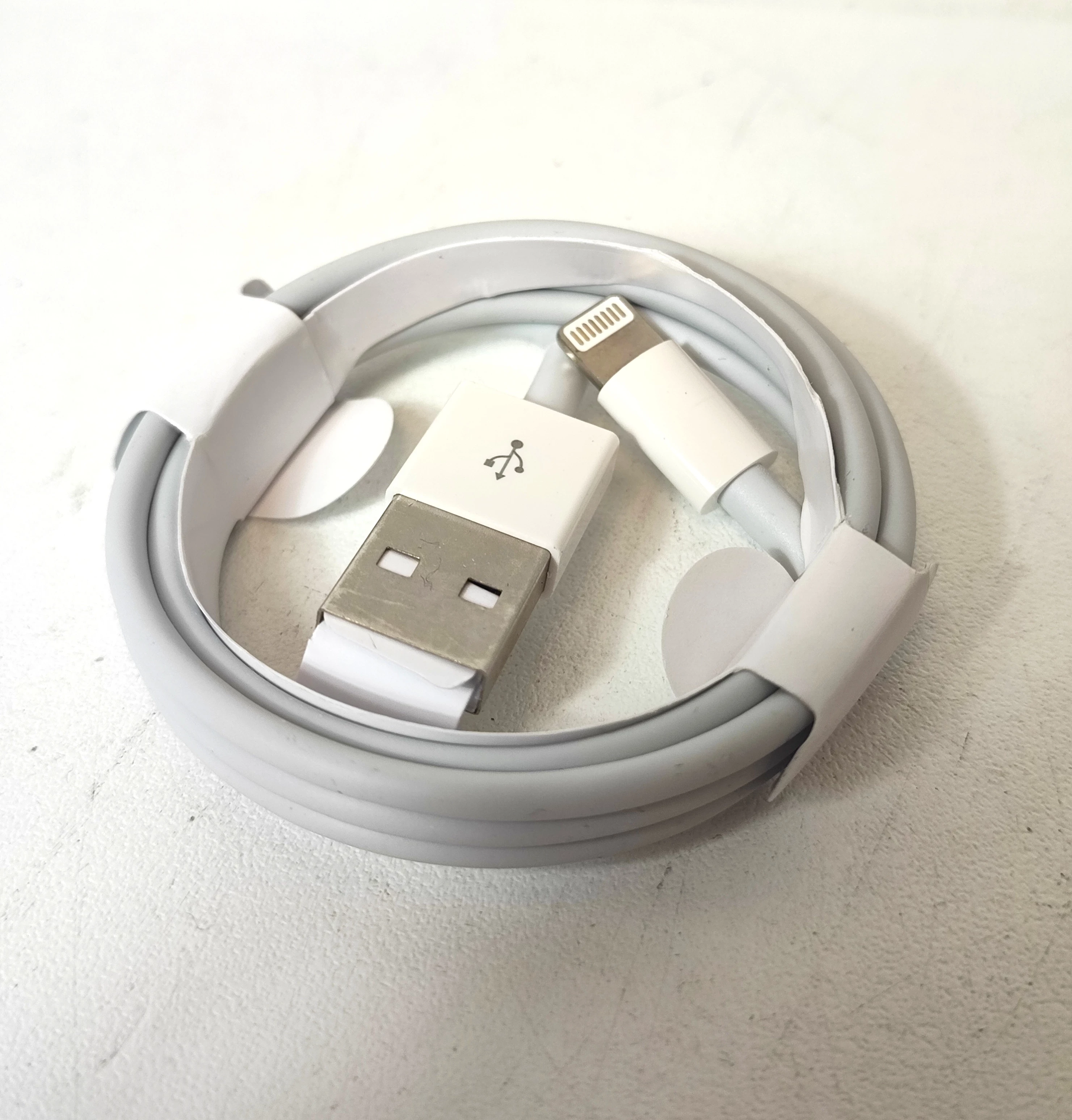 kabel-do-ladowania-lightning-ean-gtin-8711474093239