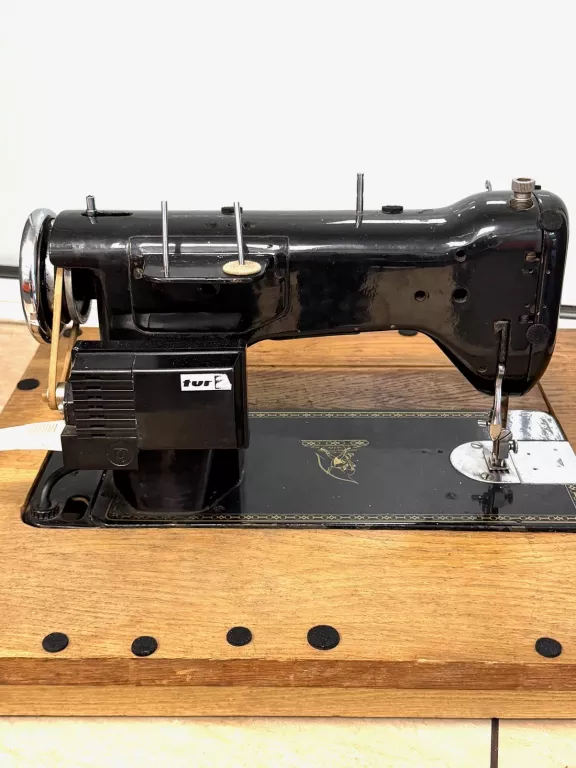 maszyna-do-szycia-lucznik-kod-producenta-877