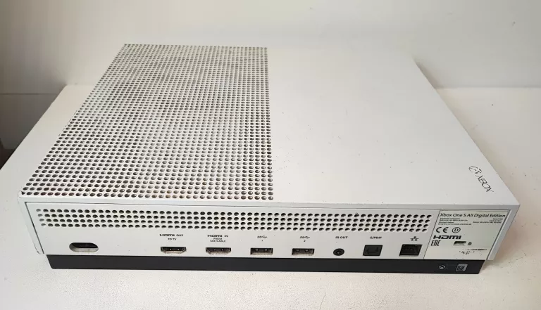 konsola-xbox-one-s-all-digital-edition-1-tb-bialy-gry-w-zestawie-205998-225574