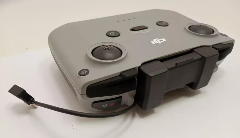 dron-dji-mini-2-se-249g-6000m-2250mah-rodzaj-napedu-1015-1