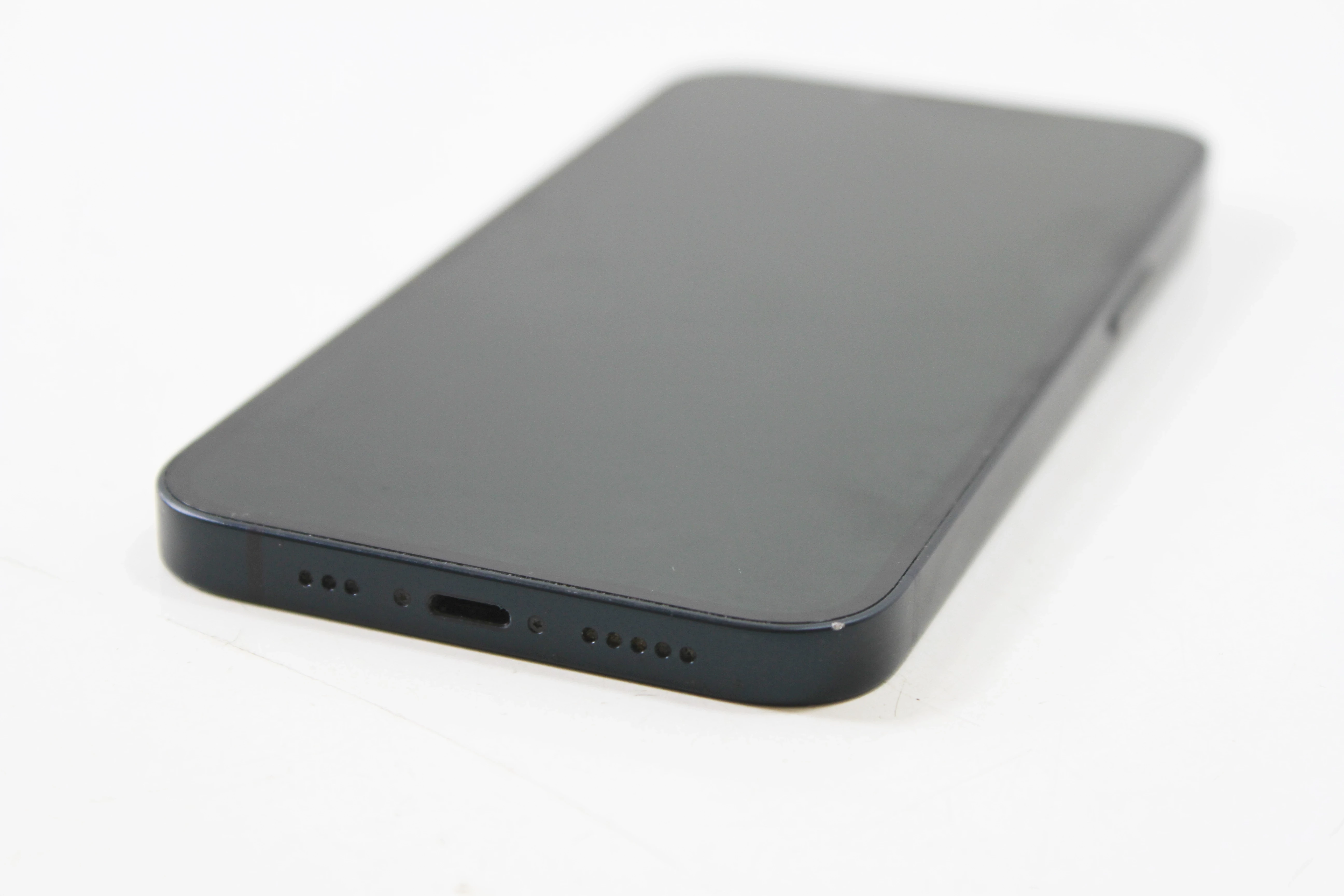 telefon-iphone-13-128gb-bat97-stan-11323-2