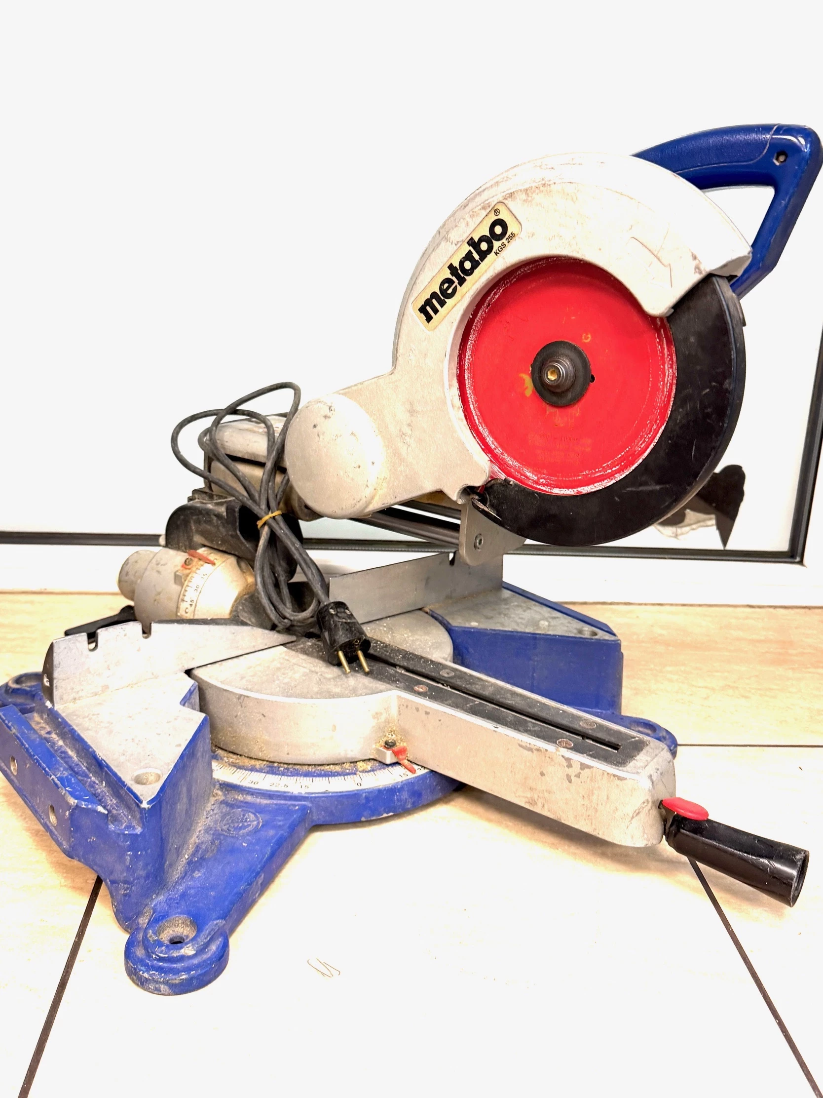 pila-ukosnica-metabo-kgs-255-sikorskiego-6-chelmza