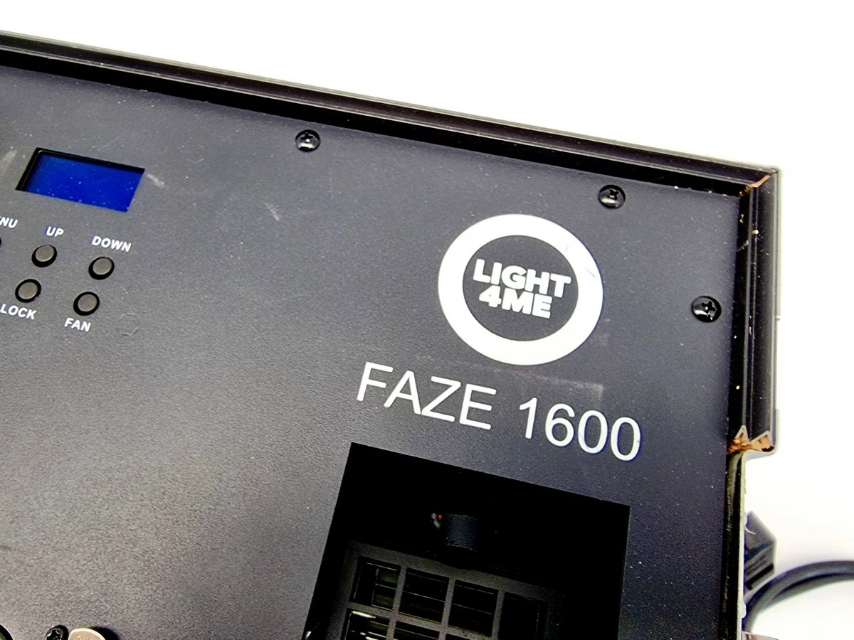 light4me-faze-1600-wytwornica-dymu-mgly-fazer-moc-160000