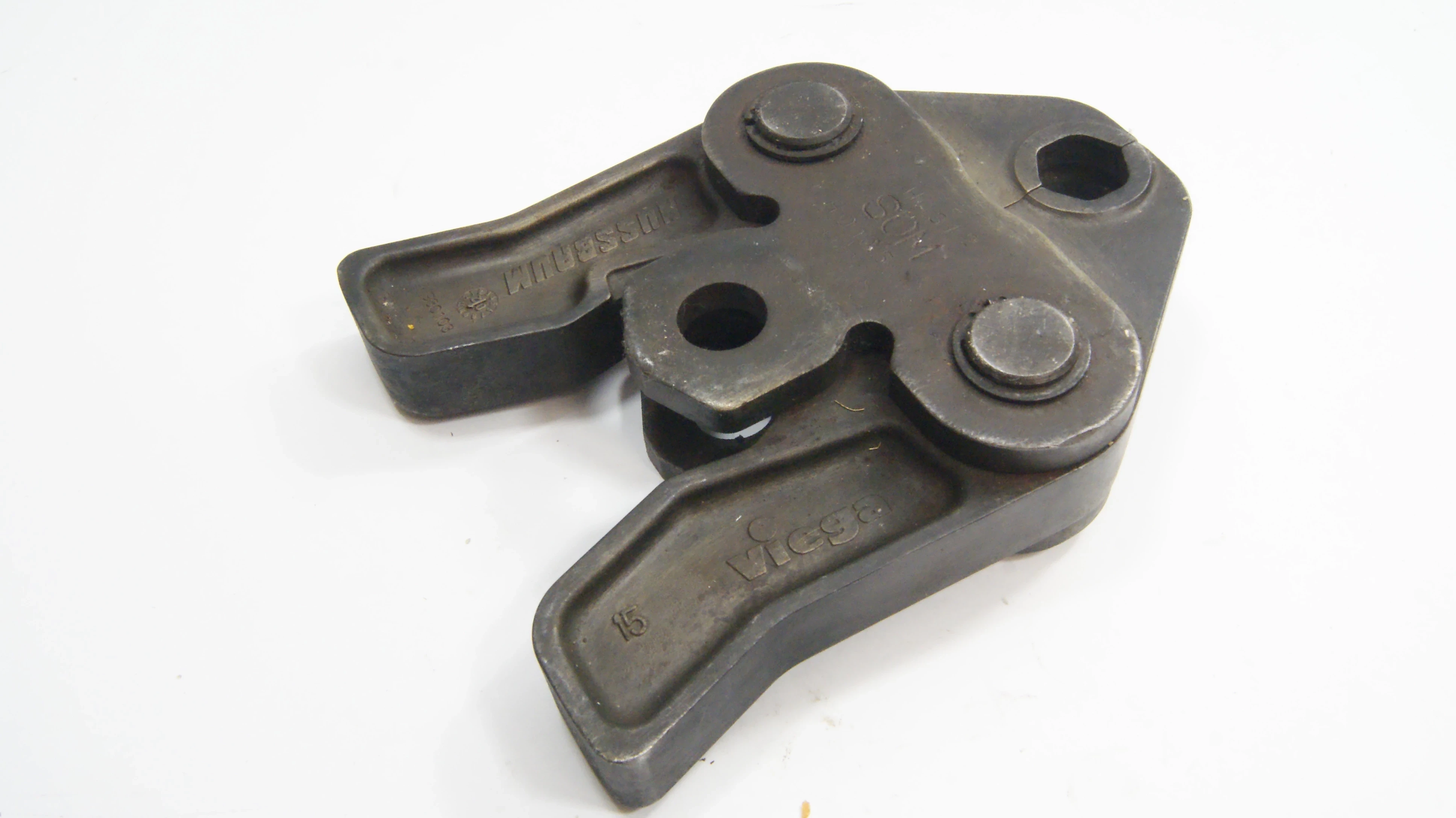 szczeki-zaciskowe-viega-nussbaum-v15-pt2-typ-250116-1798183