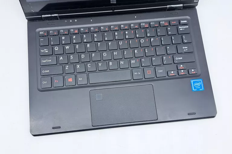 laptop-techtibe-116-128gb-win11-pro-intel-celeron-n4020-4gb-ram-gen-stan-11323-2