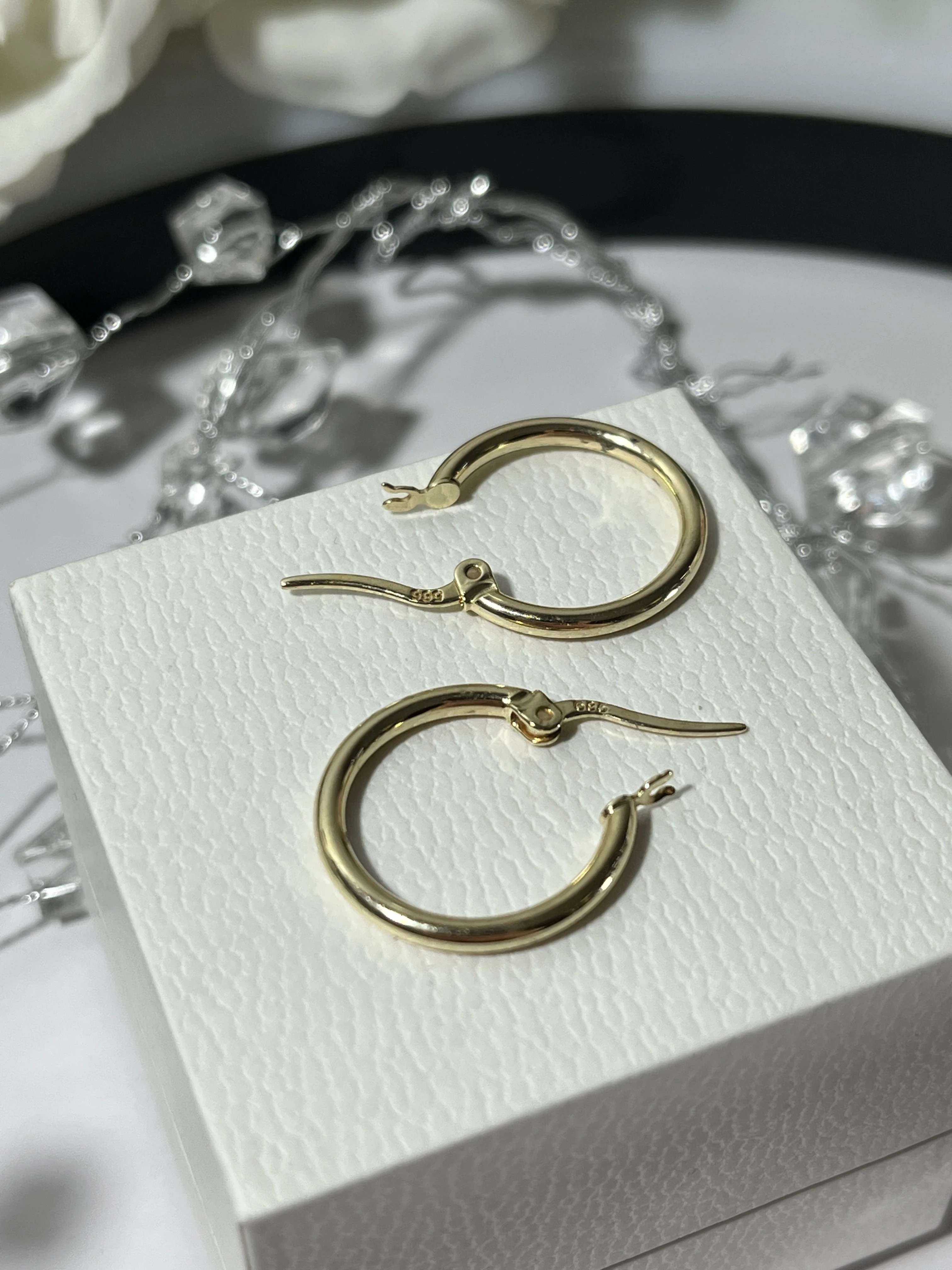 piekne-zlote-kolczyki-kolka-159g-585p-rodzaj-2205-2