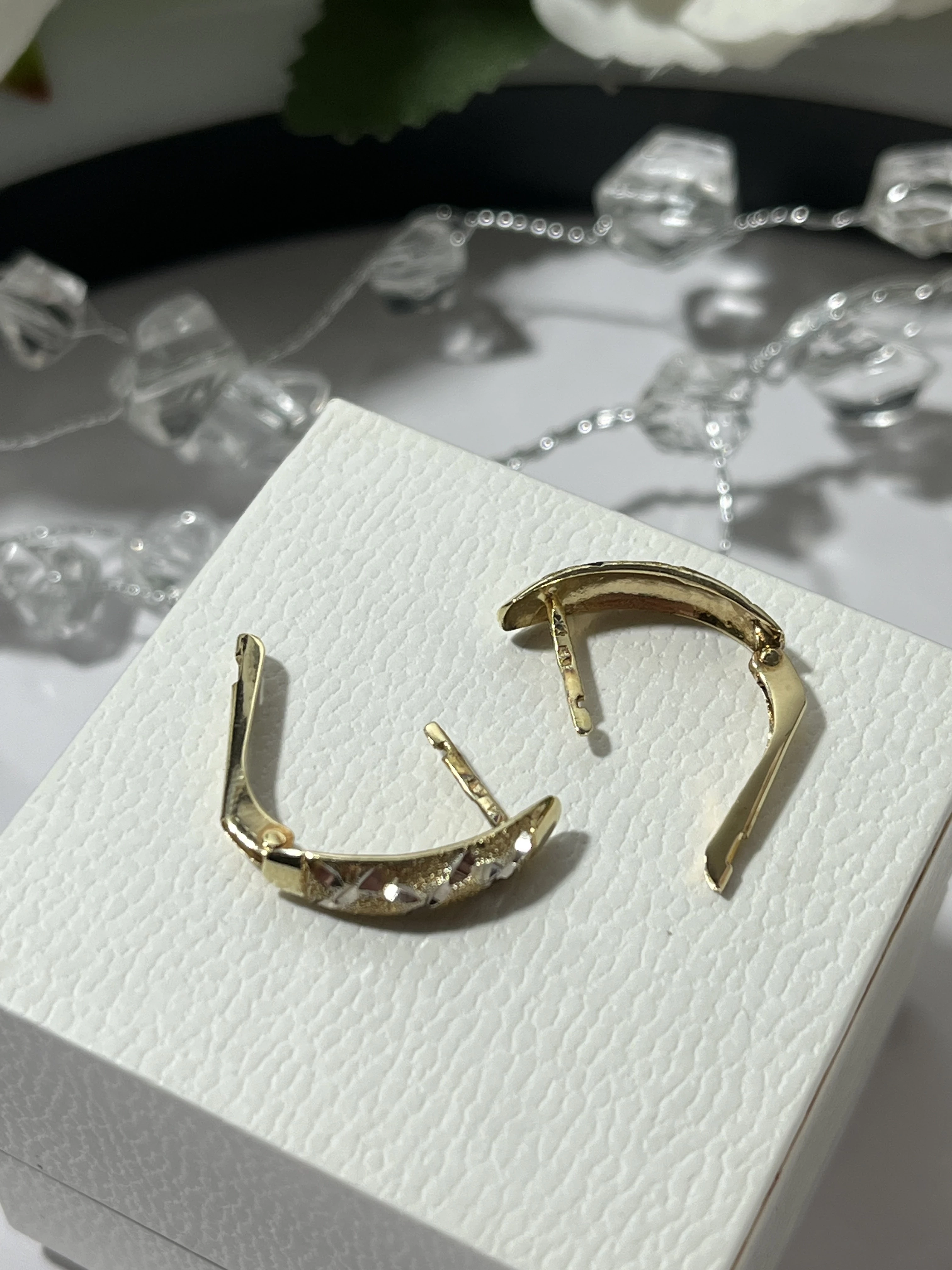 piekne-zlote-kolczyki-208g-585p-rodzaj-2205-2