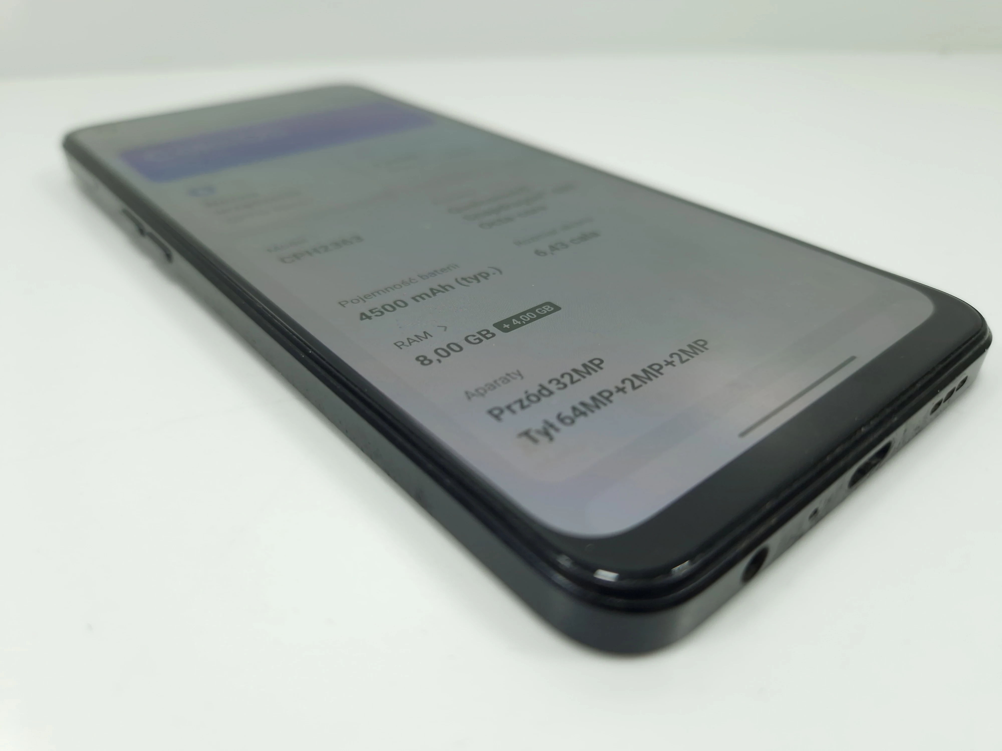 telefon-oppo-reno-7-8128gb-stan-11323-2