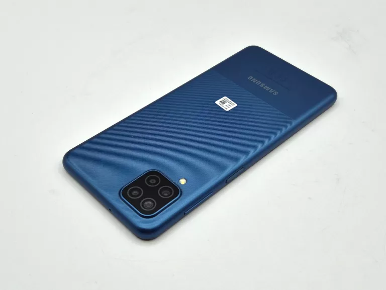 samsung-galaxy-a12-4gb-64gb-przekatna-ekranu-650