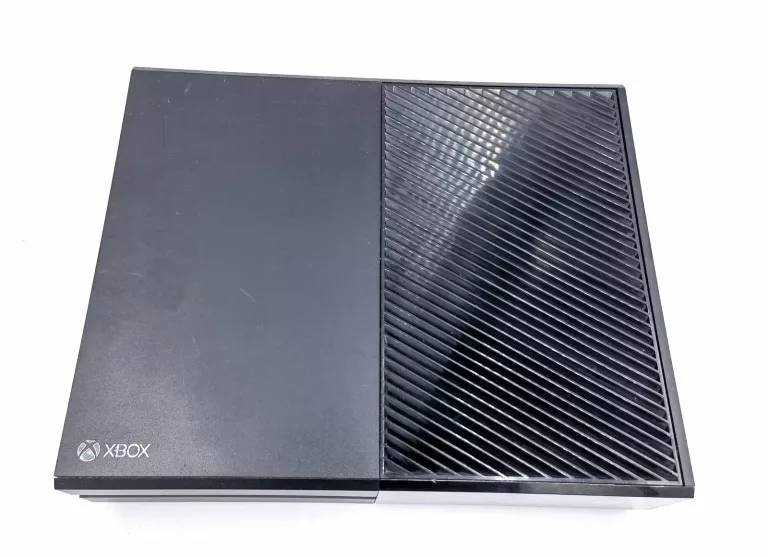 konsola-xbox-one-1tb-liczba-kontrolerow-w-zestawie-205994-225550