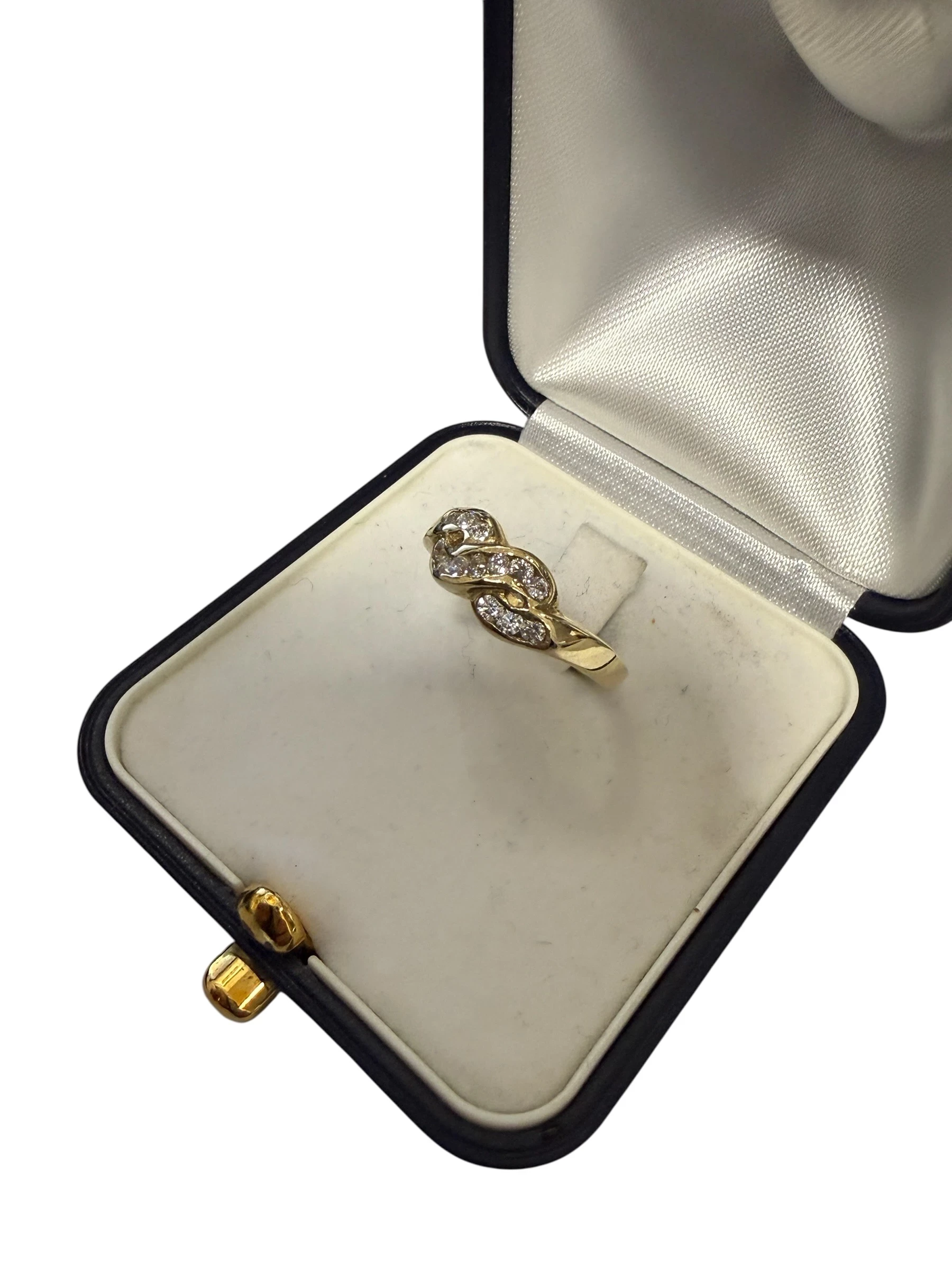 zloty-pierscionek-14k-585-273g-rozmiarsrednica-wew-mm-372-15