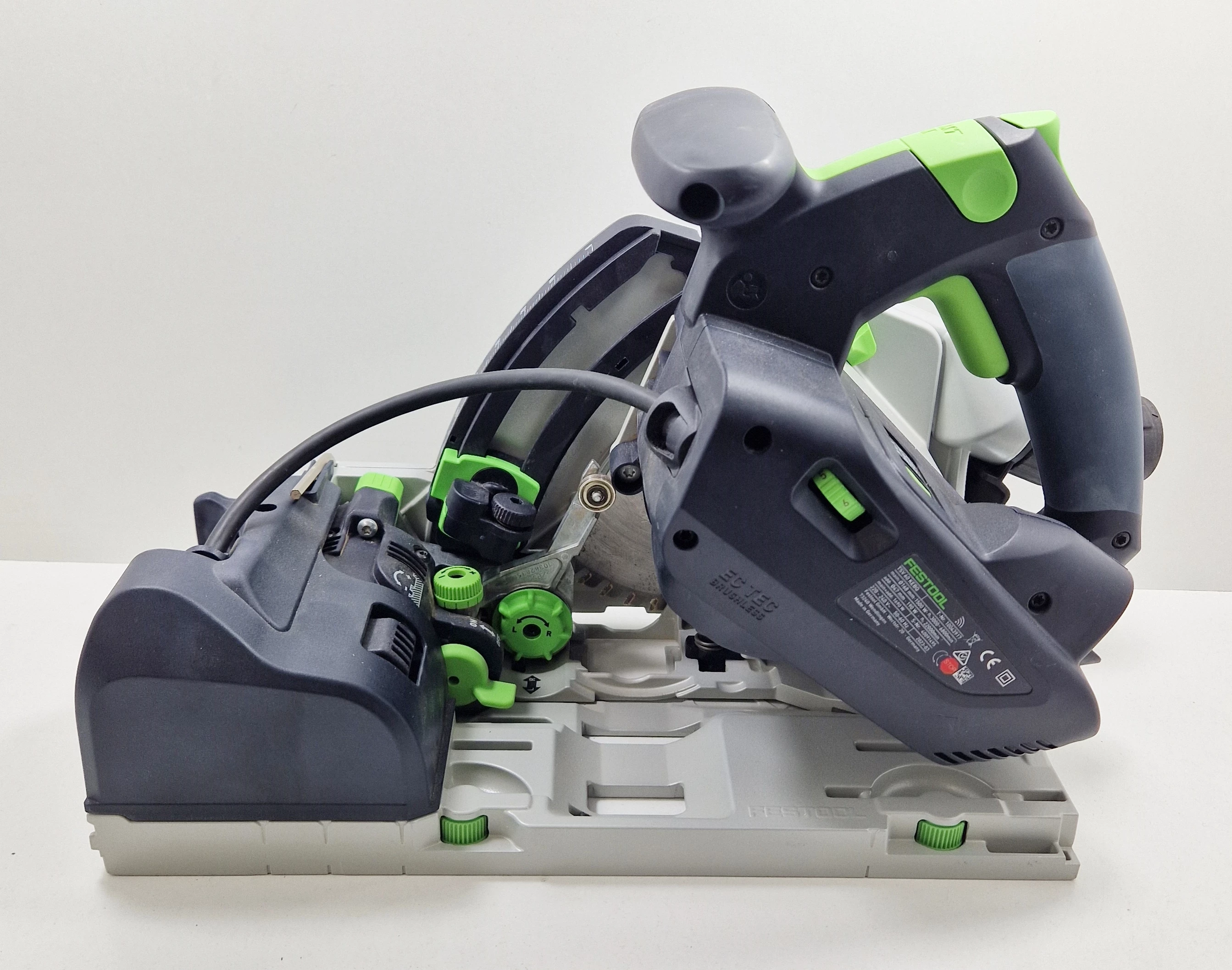 zaglebiarka-z-podcinakiem-festool-tsv-60-kebq-plus-predkosc-obrotowa-2200000