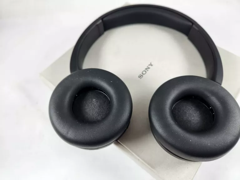 sluchawki-sony-wh-ch520-pudelko-kolor-dominujacy-129357-3