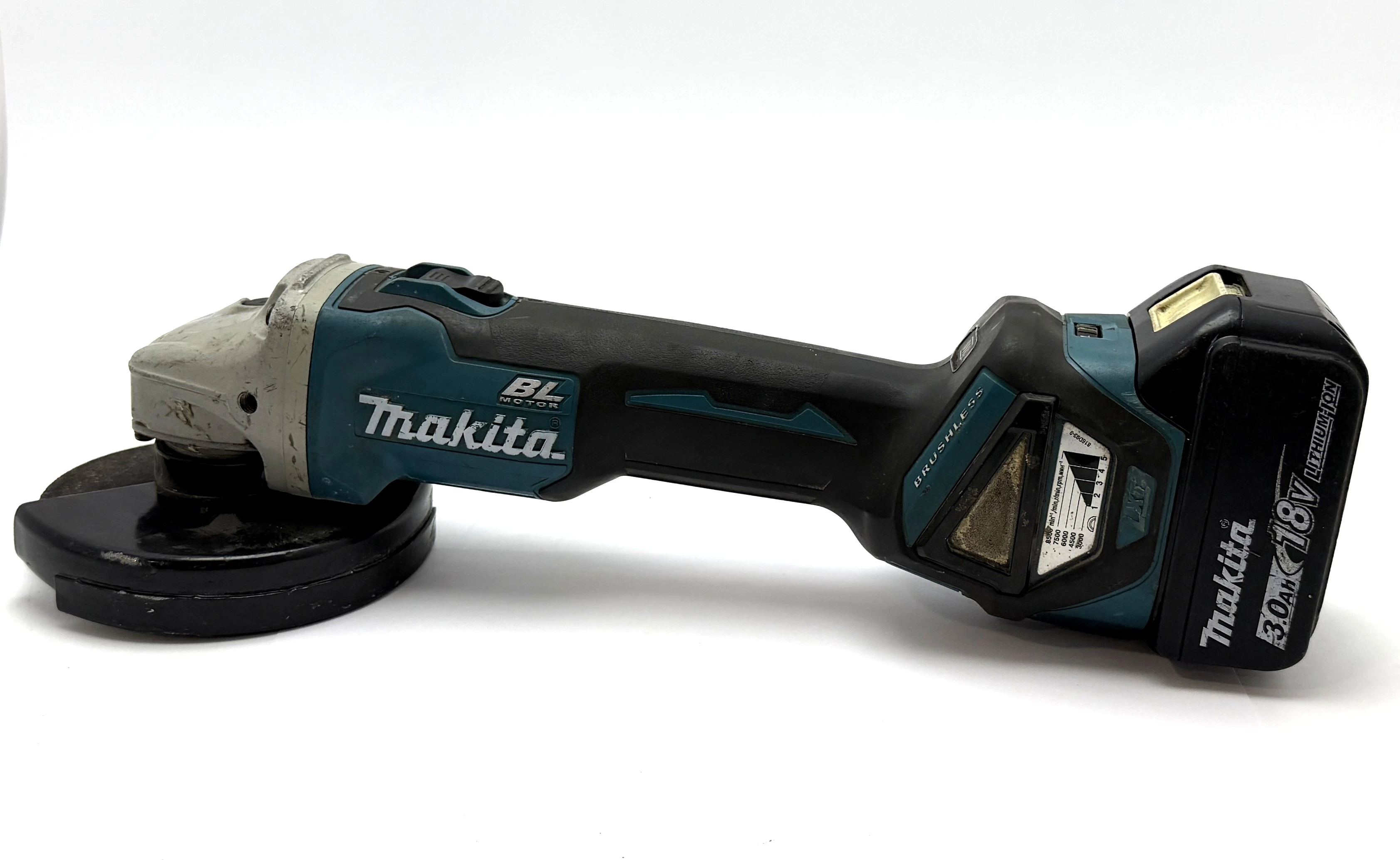 szlifierka-katowa-makita-dga511-akumulator-30ah-sw-katarzyny-4-torun