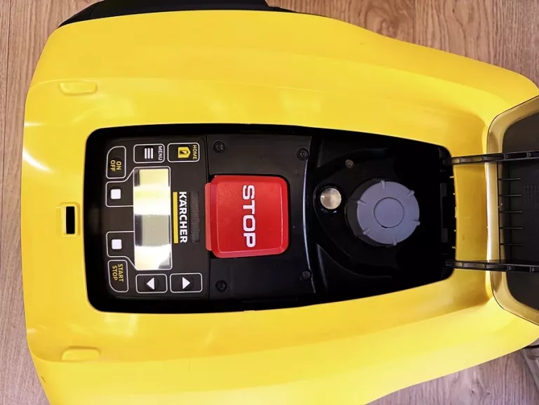 robot-koszacy-do-trawy-kosiarka-inteligentny-wi-fi-karcher-rlm-4-kod-producenta-1445-0000