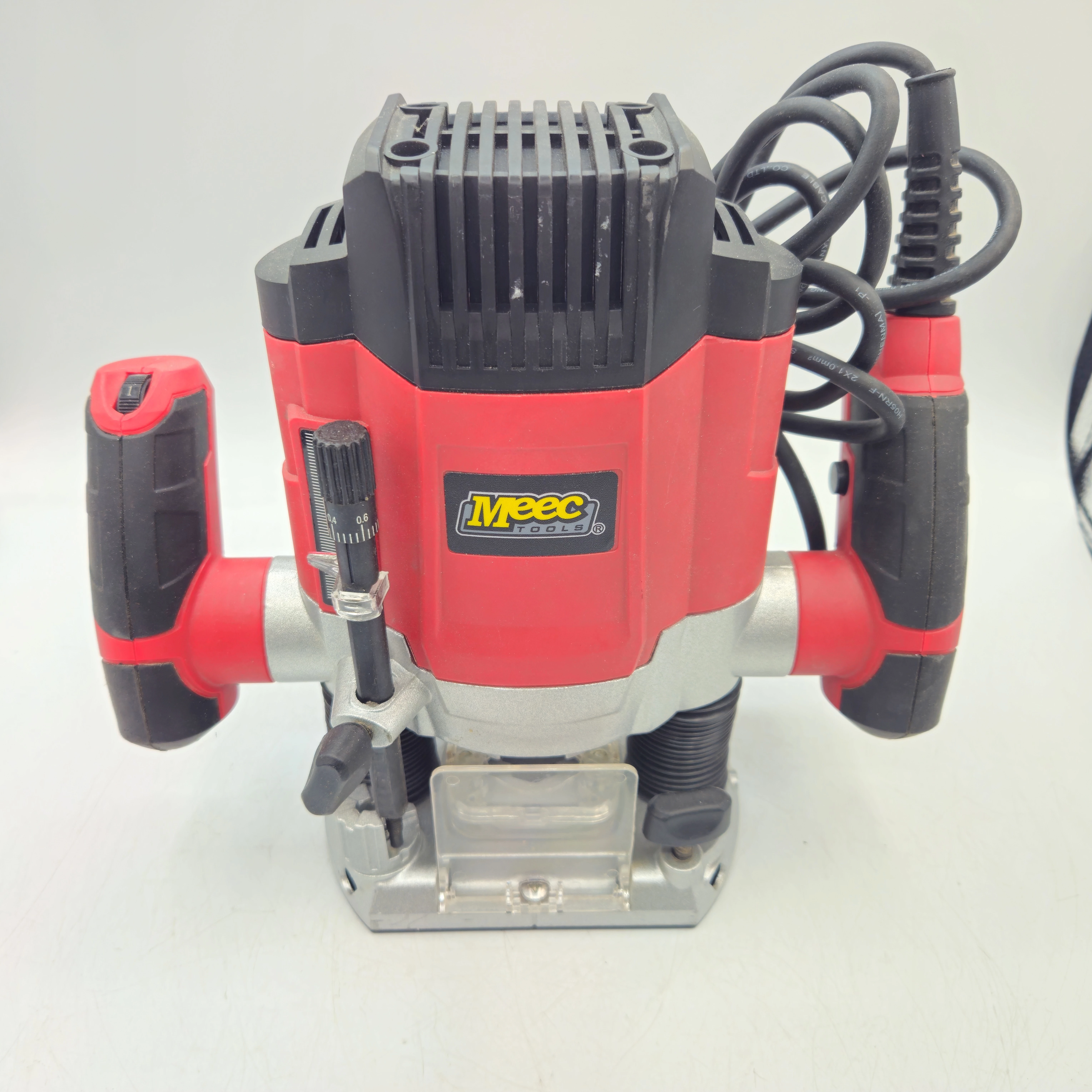 frezarka-gornowrzecionowa-meec-tools-router-040-027-1200w-ean-gtin-733057153312