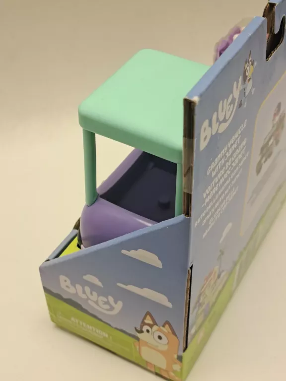 bluey-blue-auto-babci-i-janet-figurka-pieska-blu18924-wiek-dziecka-3475-45