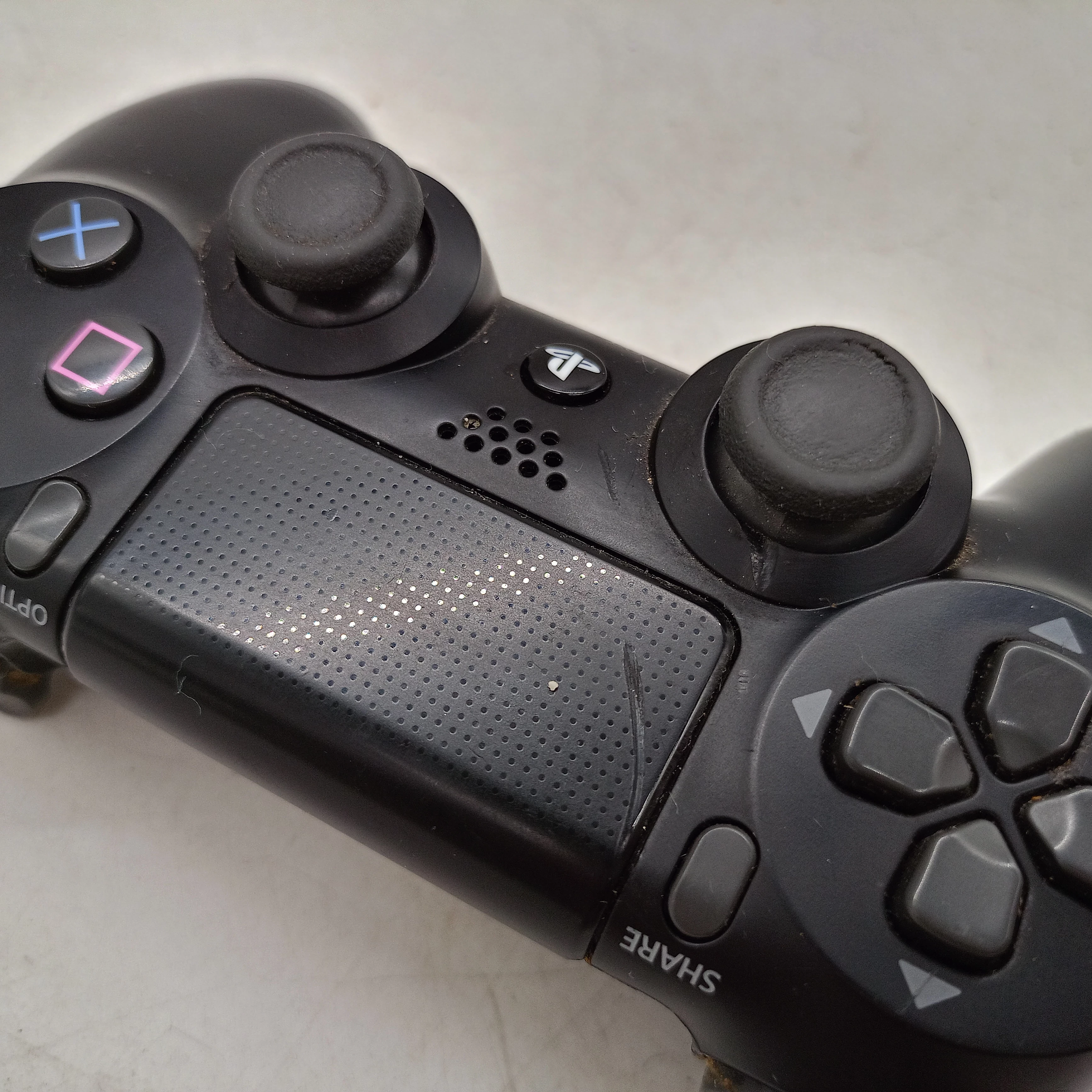 pad-do-ps4-playstation-4-kontroler-pochodzenie-210658-243446