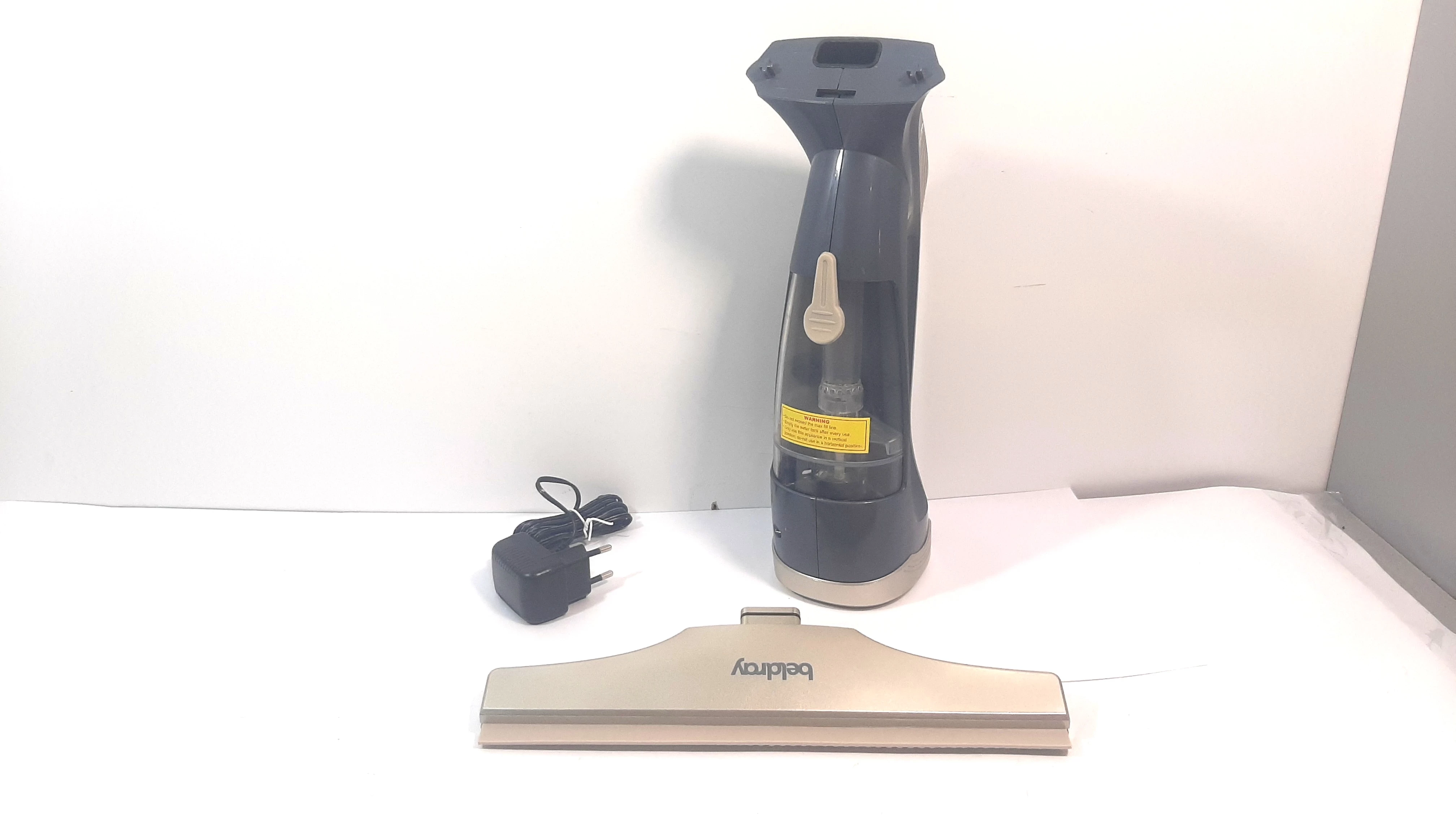 myjka-parowa-do-okien-beldray-model-071086