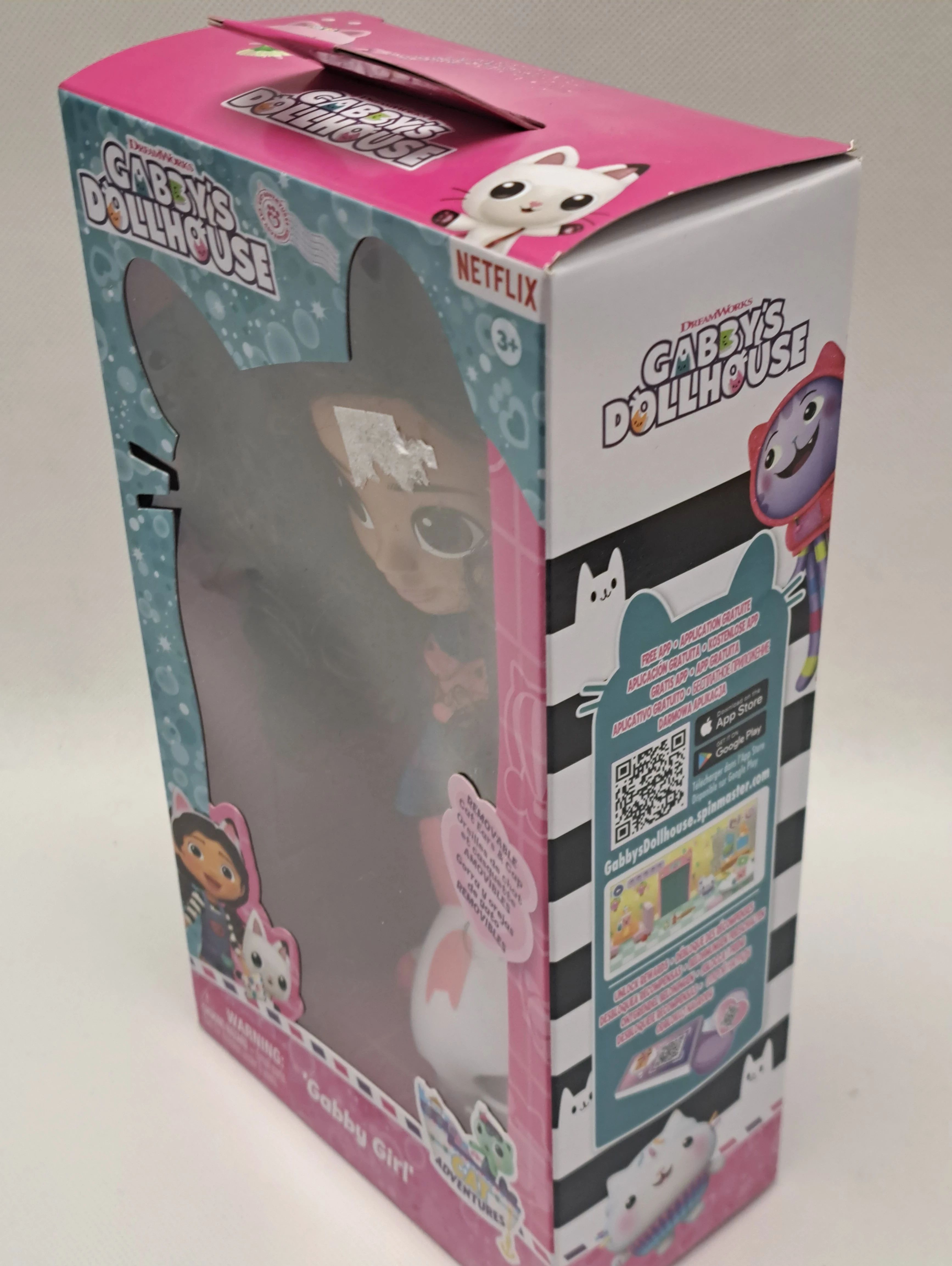 gabi-gabbys-dollhouse-lalka-w-podrozy-stan-11323-238058