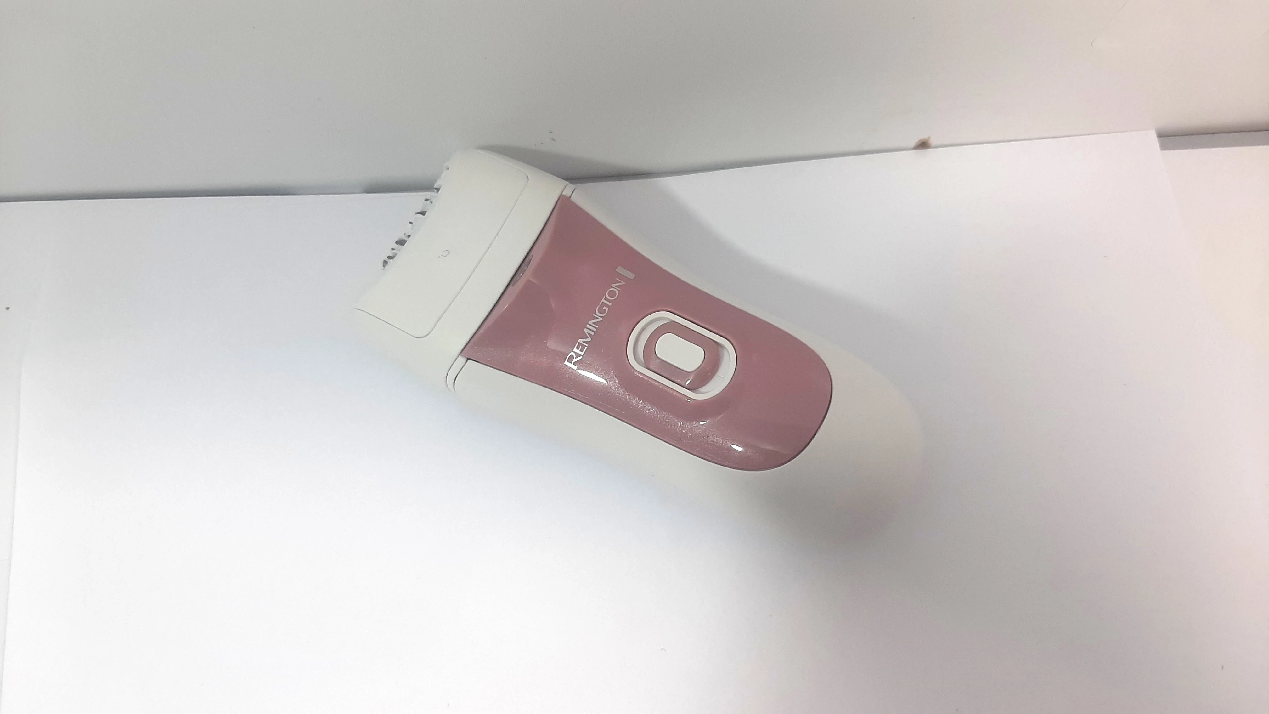 depilator-remington-ep7500-stan-11323-2