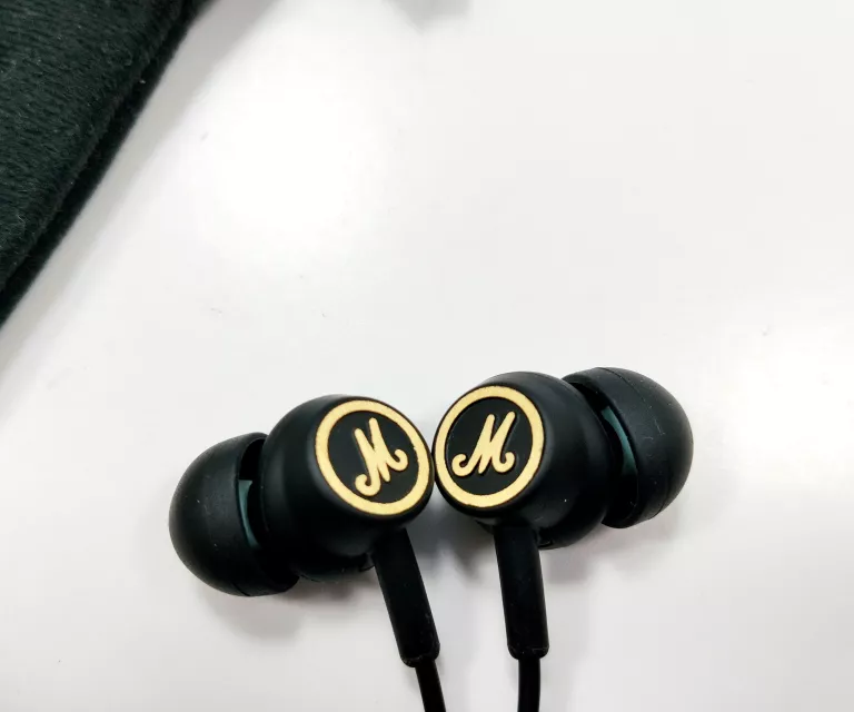 sluchawki-przewodowe-douszne-marshall-aleje-karola-marcinkowskiego-15-poznan