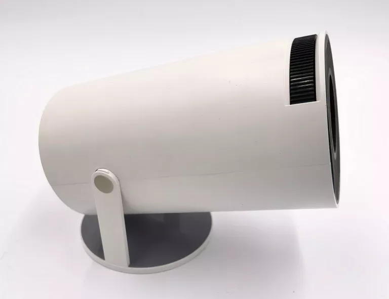 projektor-forever-fp-100-jasnosc-lampy-ansi-150