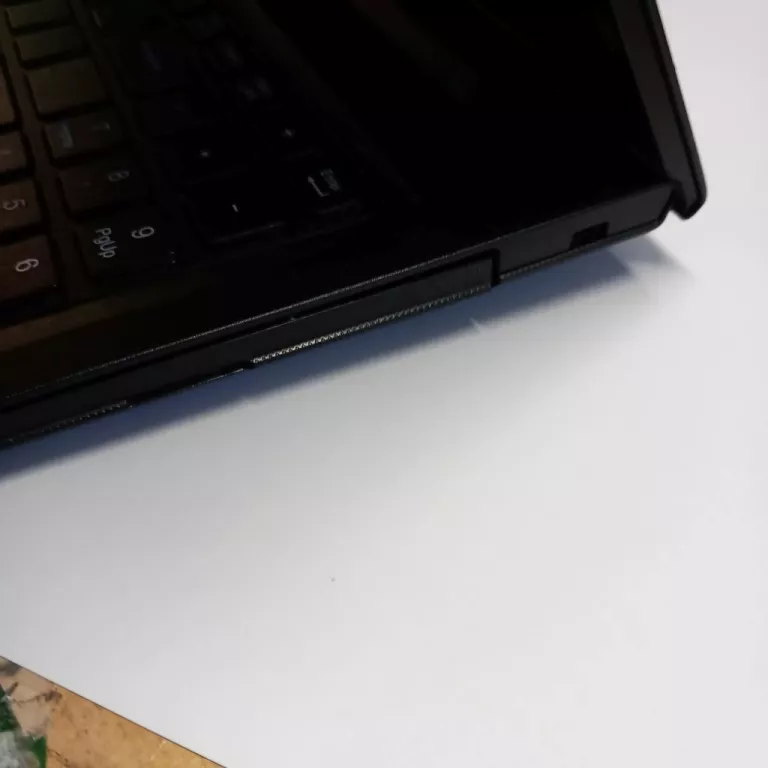 laptop-lenovo-ideapad-100-15ibd4gb256gb-ssdi3win10-liczba-rdzeni-procesora-4329-2