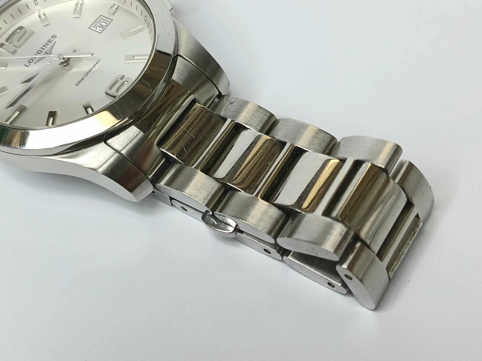 zegarek-longines-conquest-l36594-mechanizm-18738-1