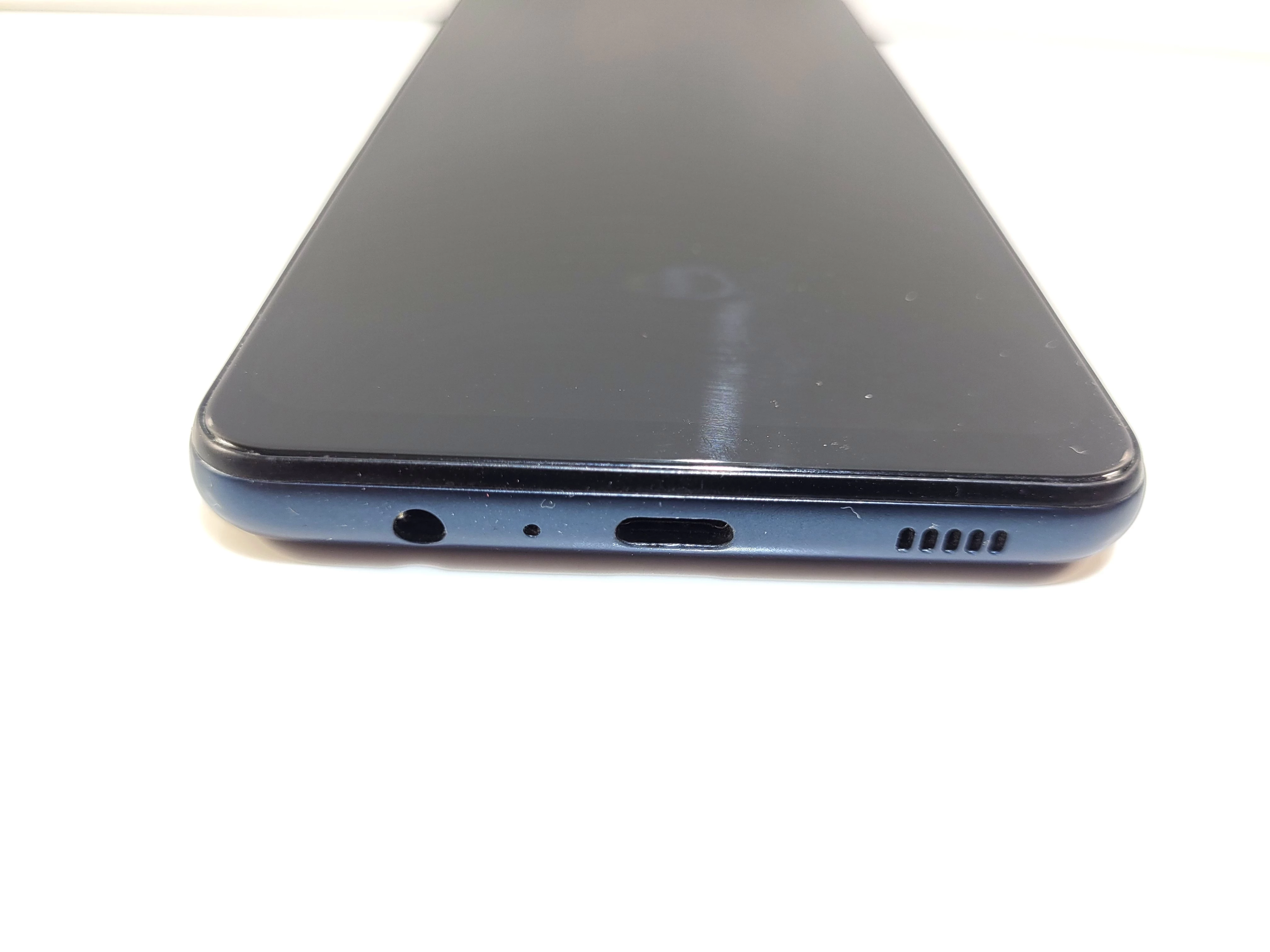 smartfon-samsung-galaxy-m12-4-gb-64-gb-przekatna-ekranu-650