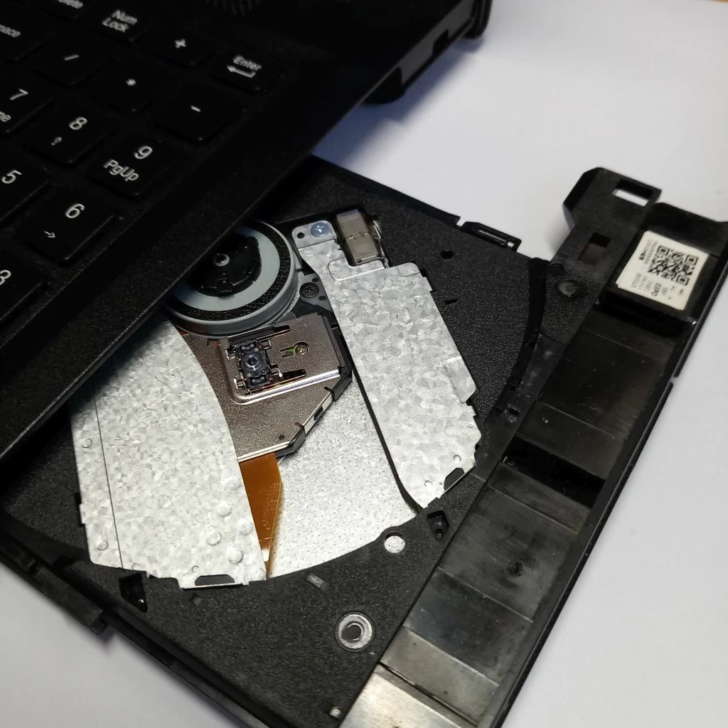 laptop-lenovo-ideapad-100-15ibd4gb256gb-ssdi3win10-rozdzielczosc-px-4474-211457