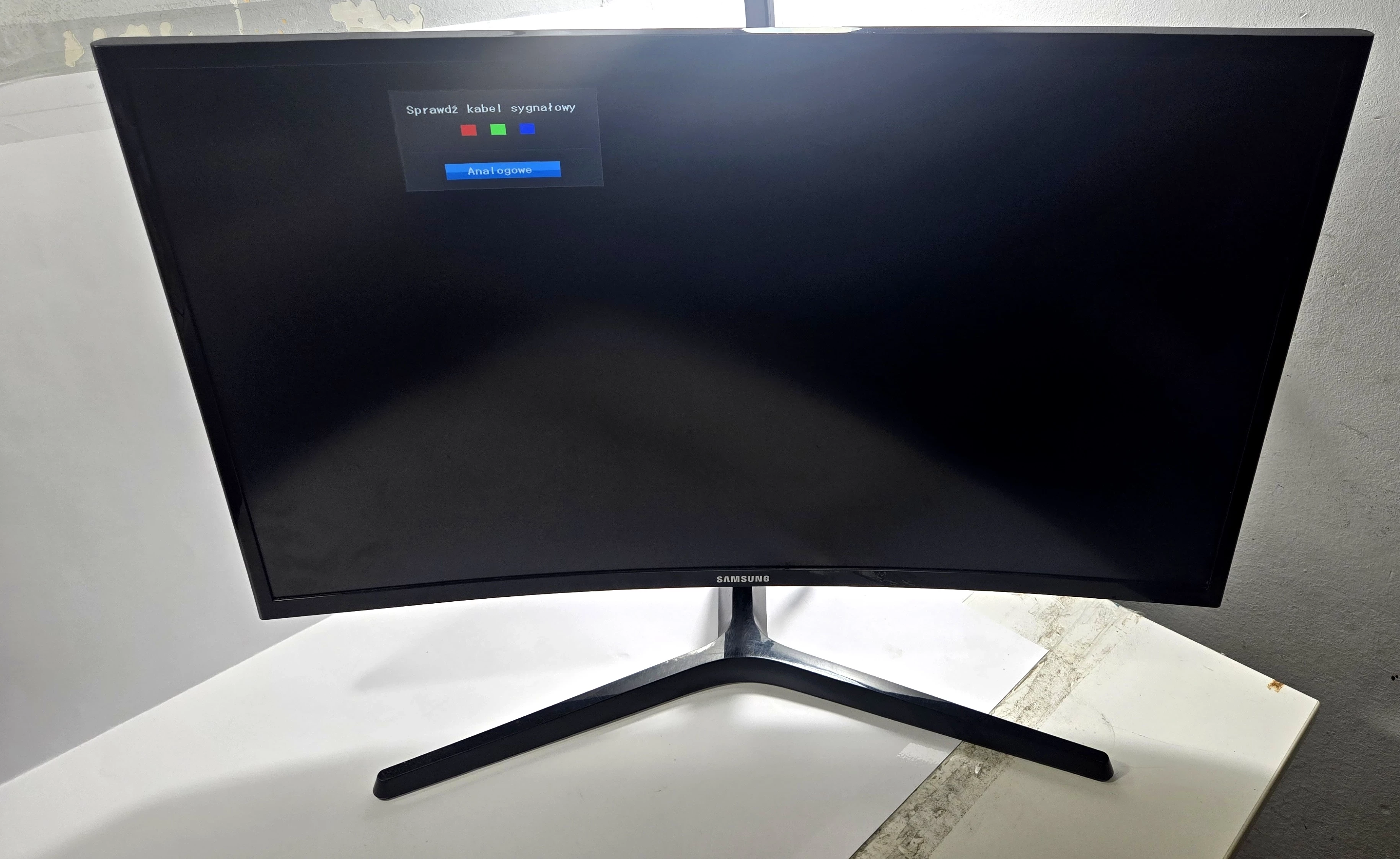 monitor-samsung-c27f396fhu-27-fullhd-zakrzywiony-dabrowskiego-12-rumia