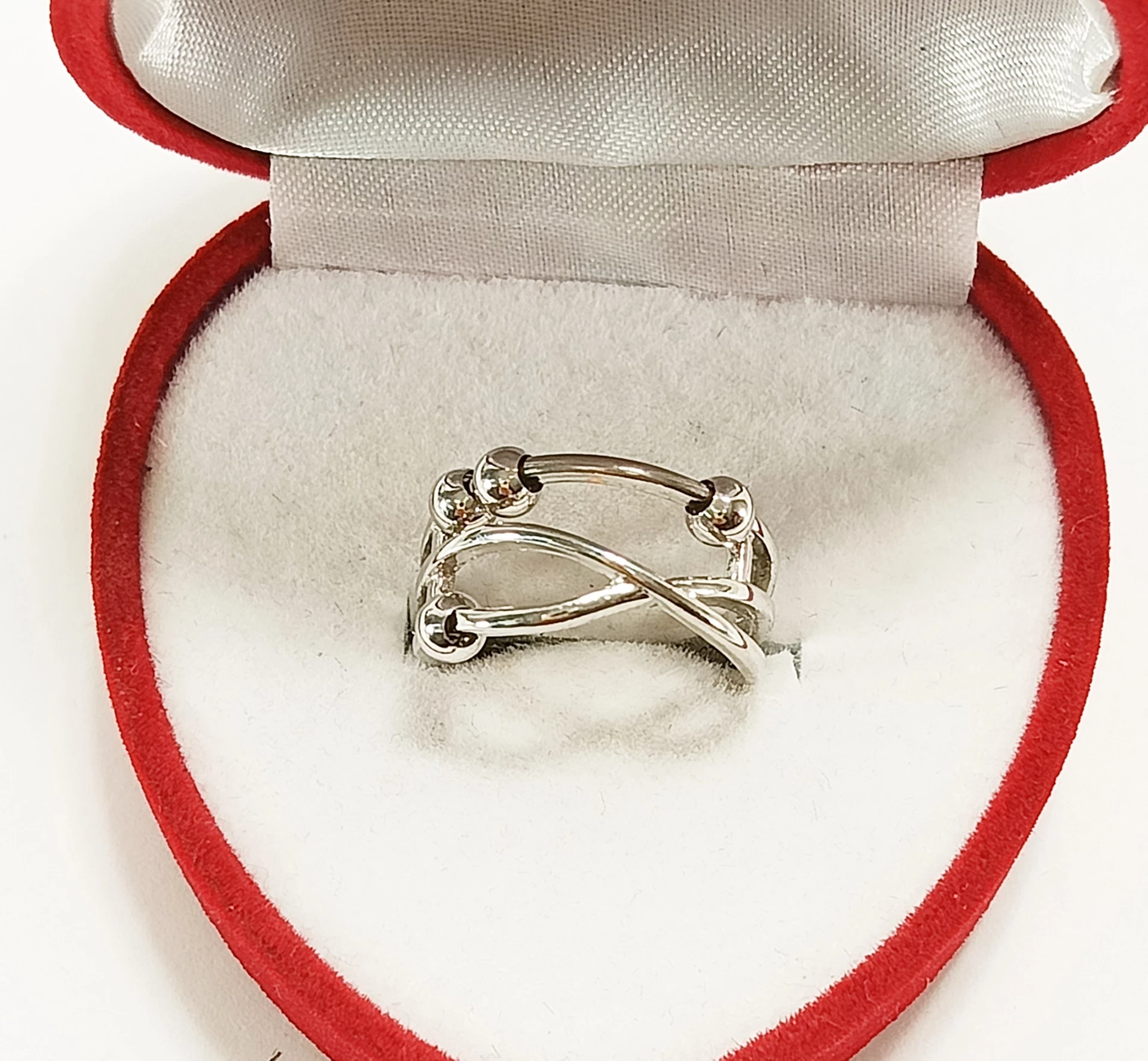 srebrny-regulowany-pierscionek-z-kuleczkami-r11-15-p925-289-material-15835-4