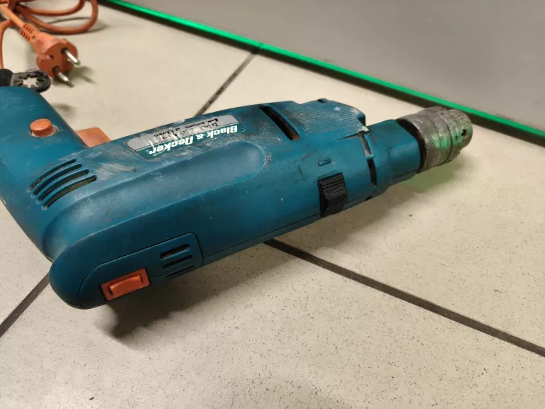 wiertarka-black-decker-d162-typ-uchwytu-129629-1