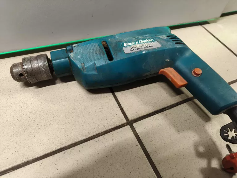 wiertarka-black-decker-d162-stan-11323-2