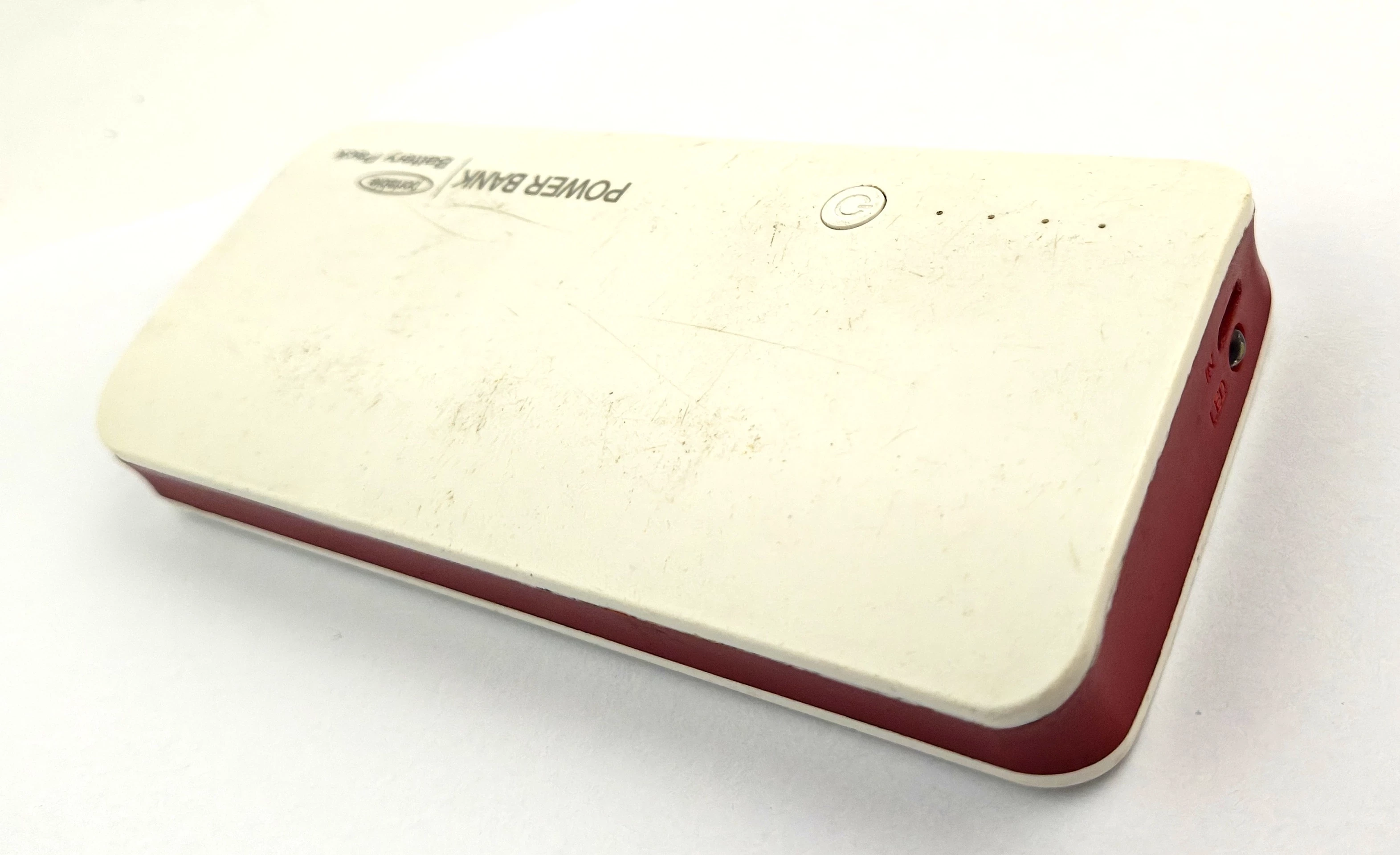 powerbank-bialy-60000mah-kod-producenta-6dz0364bk55