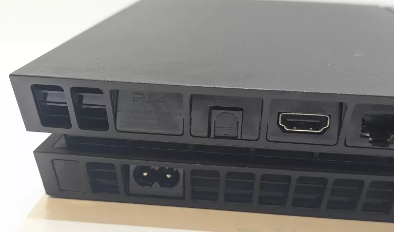 konsola-playstation-4-500gb-cuh-1004a-kolor-249512-1647413