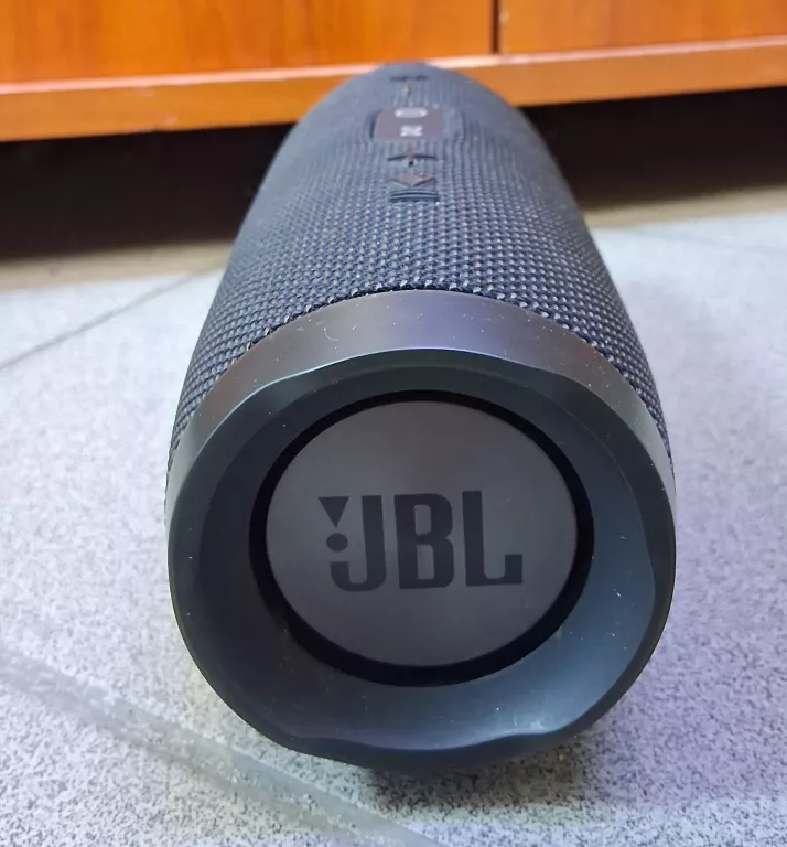 glosnik-przenosny-jbl-charge-3-czarny-ean-gtin-6925281914188