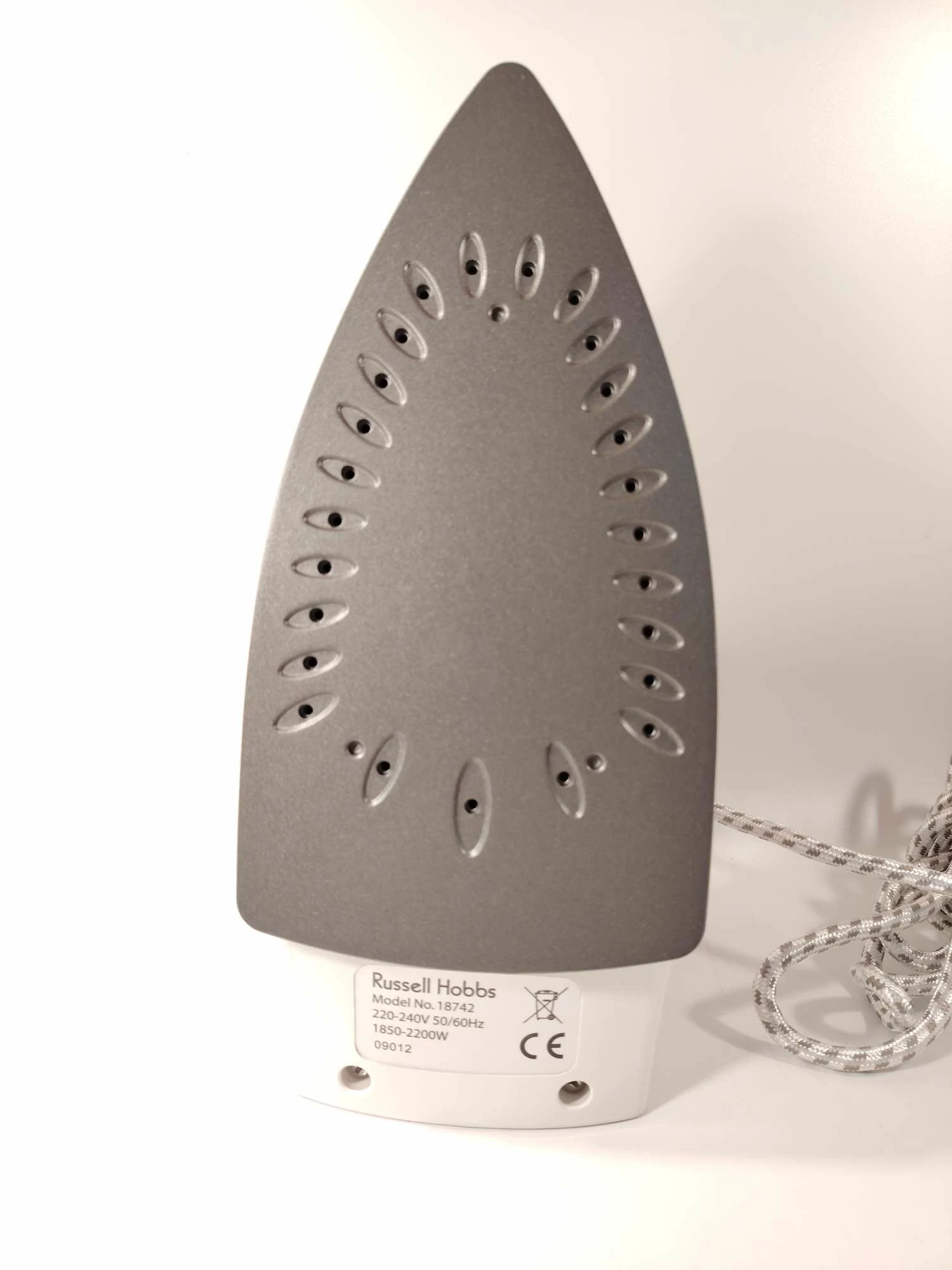 zelazko-russell-hobbs-18742-marka-248811-1064365