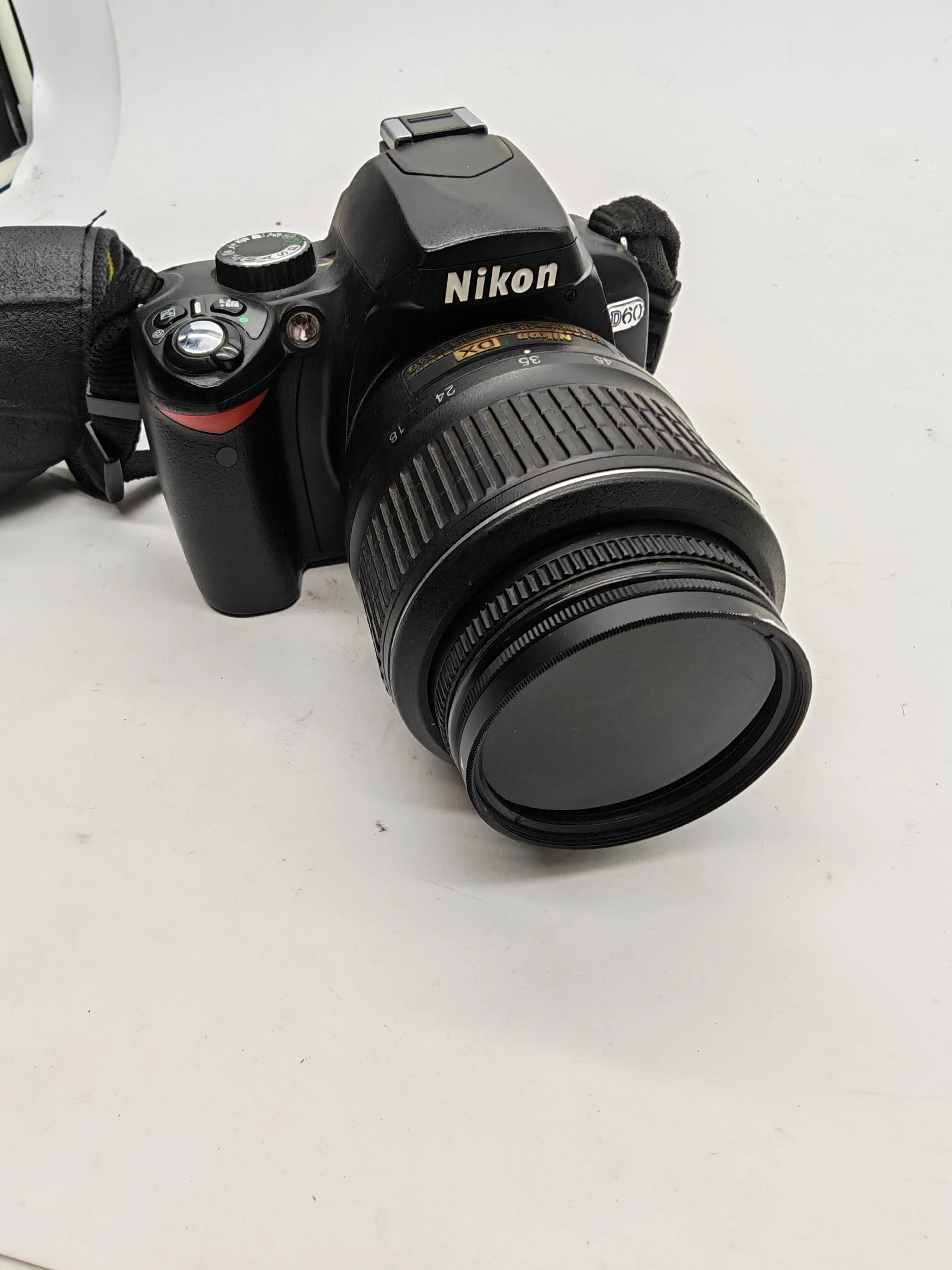 aparat-nikon-d60-z-obiektywem-af-s-dx-nikkor-18-55mm-torba-glowna-9-walbrzych-sj