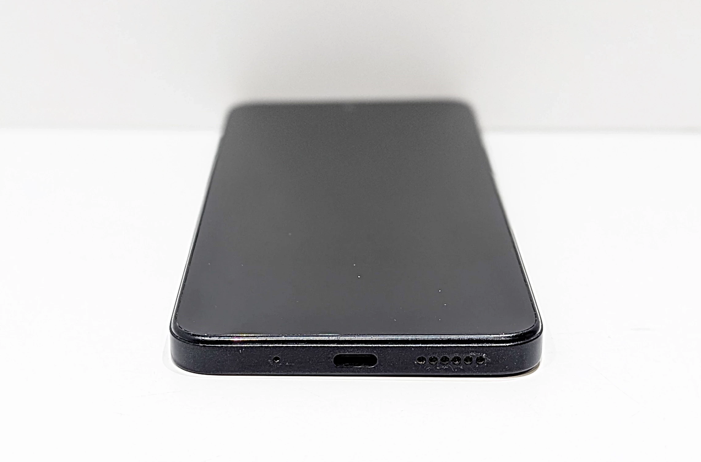 telefon-redmi-12-8gb256gb-przekatna-ekranu-679