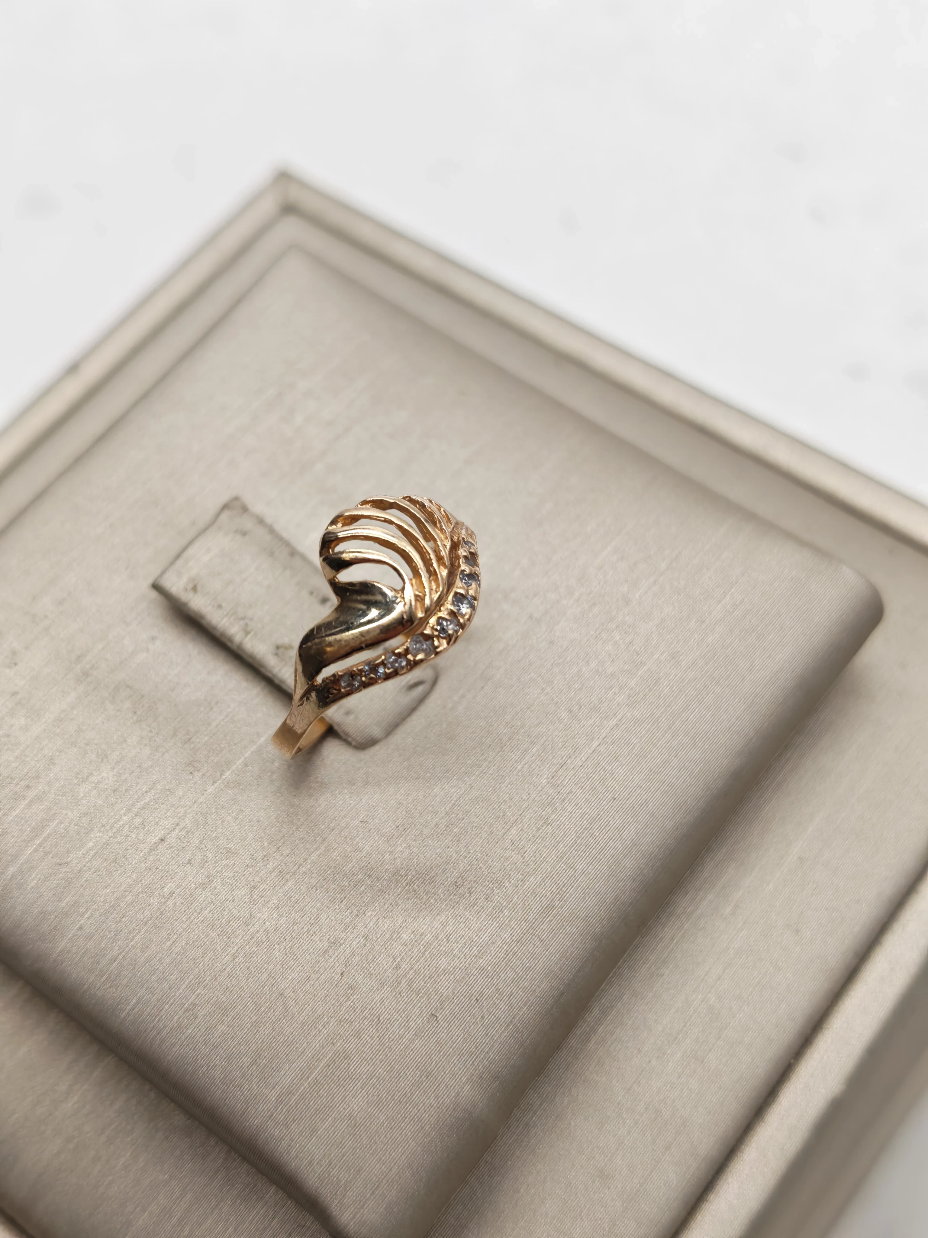 pierscionek-proba-585-waga-165g-rozmiar-14-stan-11323-2