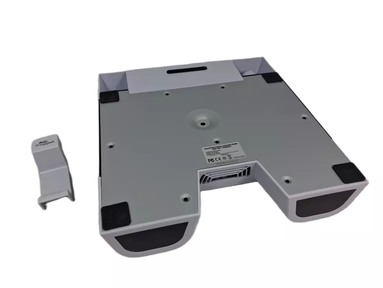 froggiex-podstawka-chlodzaca-i-ladowarka-padow-do-ps5-ps5-slim-ean-gtin-5904125921521