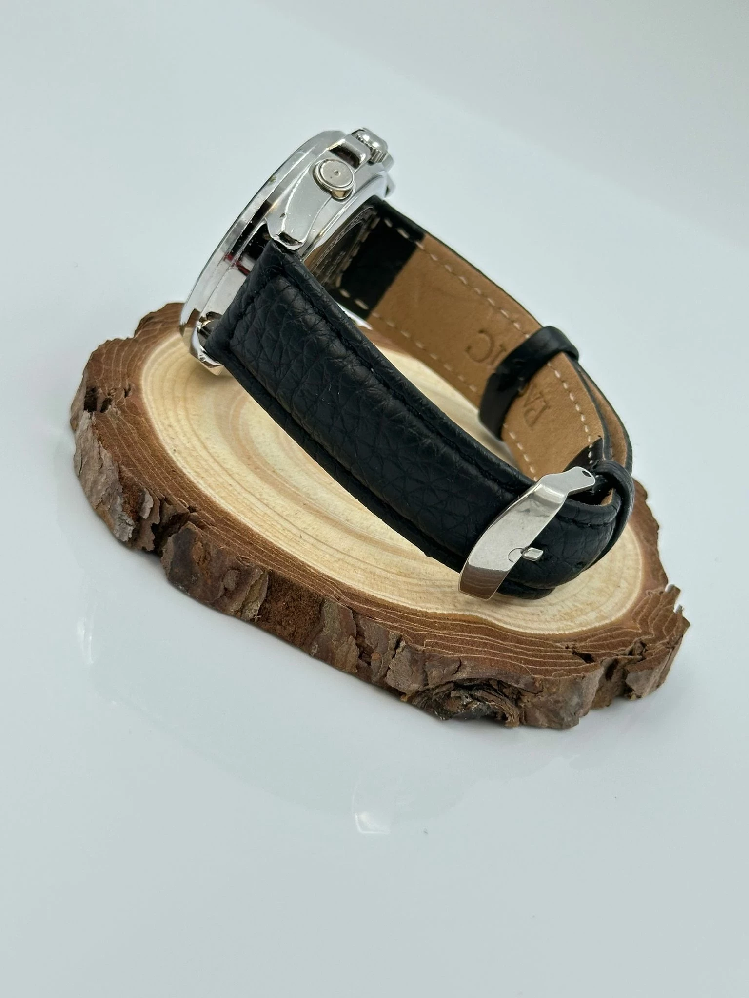 zegarek-casio-damski-ltp-2086l-1av-ksztalt-koperty-129223-2