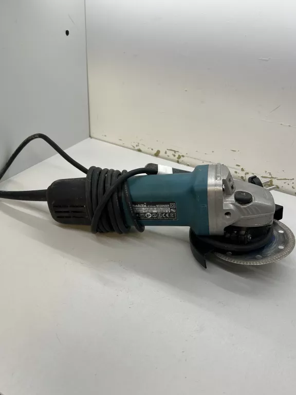 szlifierka-katowa-makita-9558nbr-stan-11323-2