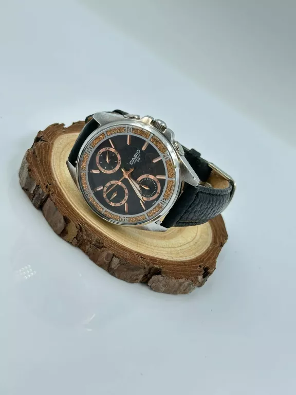 zegarek-casio-damski-ltp-2086l-1av-rodzaj-129220-1