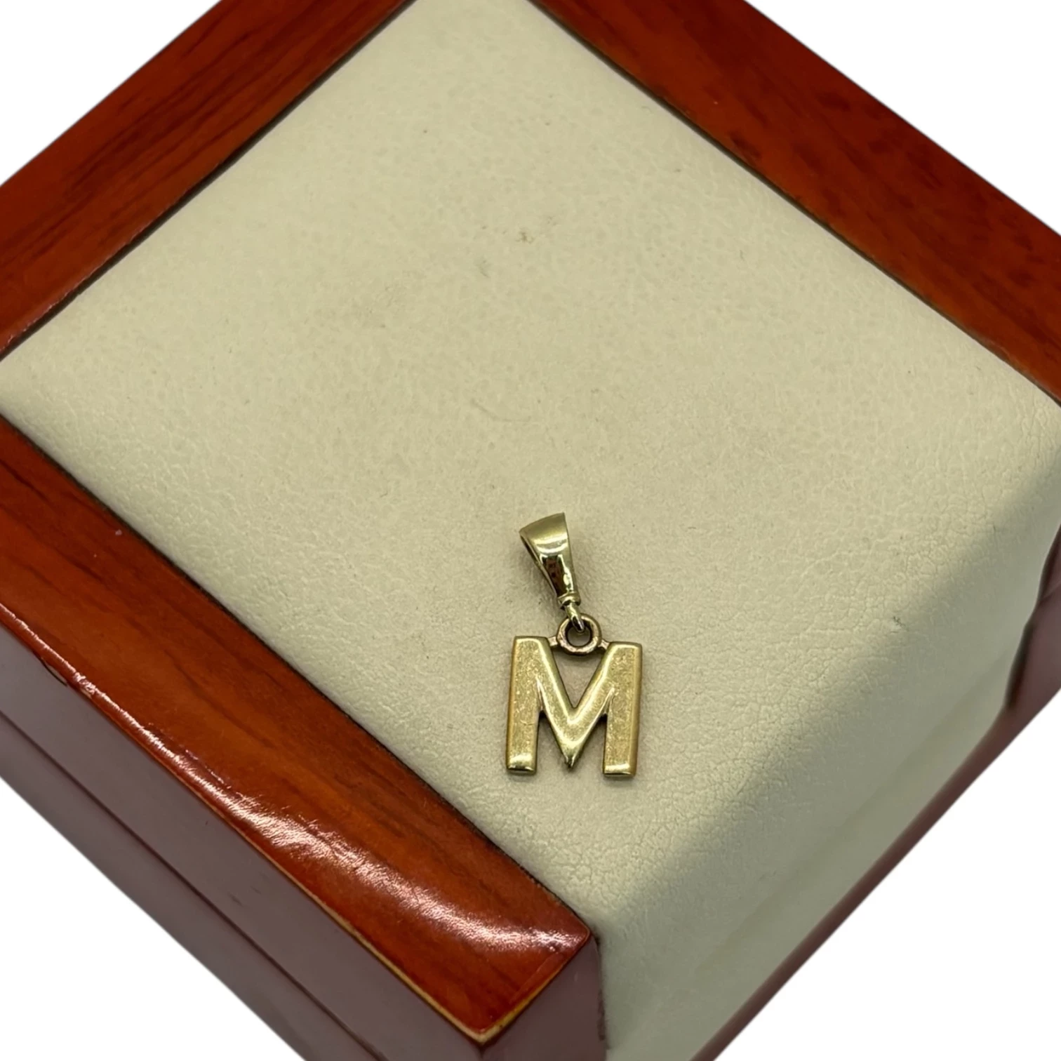 zlota-333-zawieszka-literka-m-044g-stan-11323-2