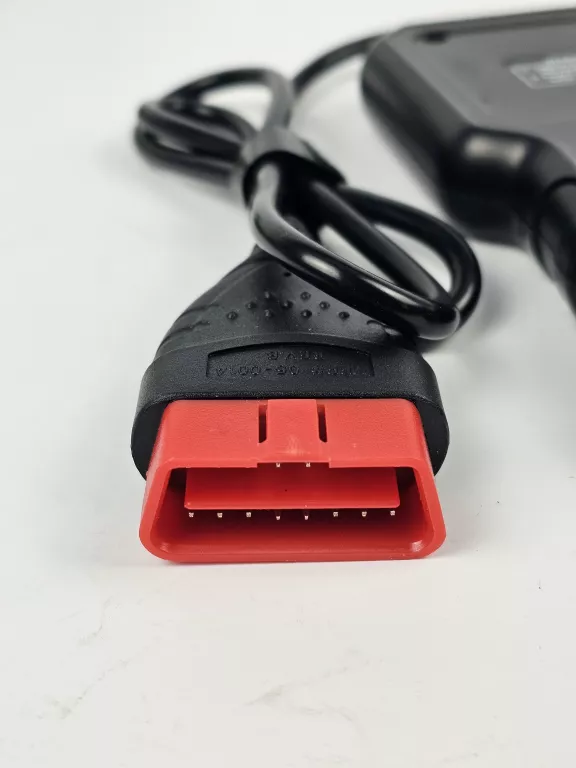 tester-diagnostyczny-scandiag-ds828-jak-nowy-kod-producenta-ds828