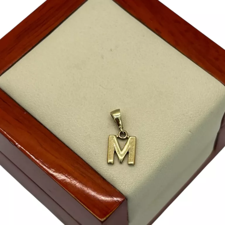 zlota-333-zawieszka-literka-m-044g-stan-11323-2