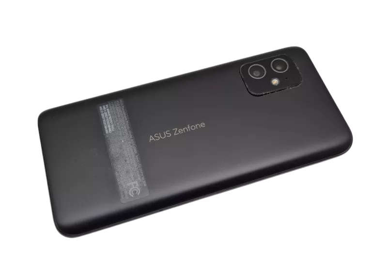 smartfon-asus-zenfone-8-gb-256-gb-5g-czarny-zbity-pomorska-5153-wroclaw